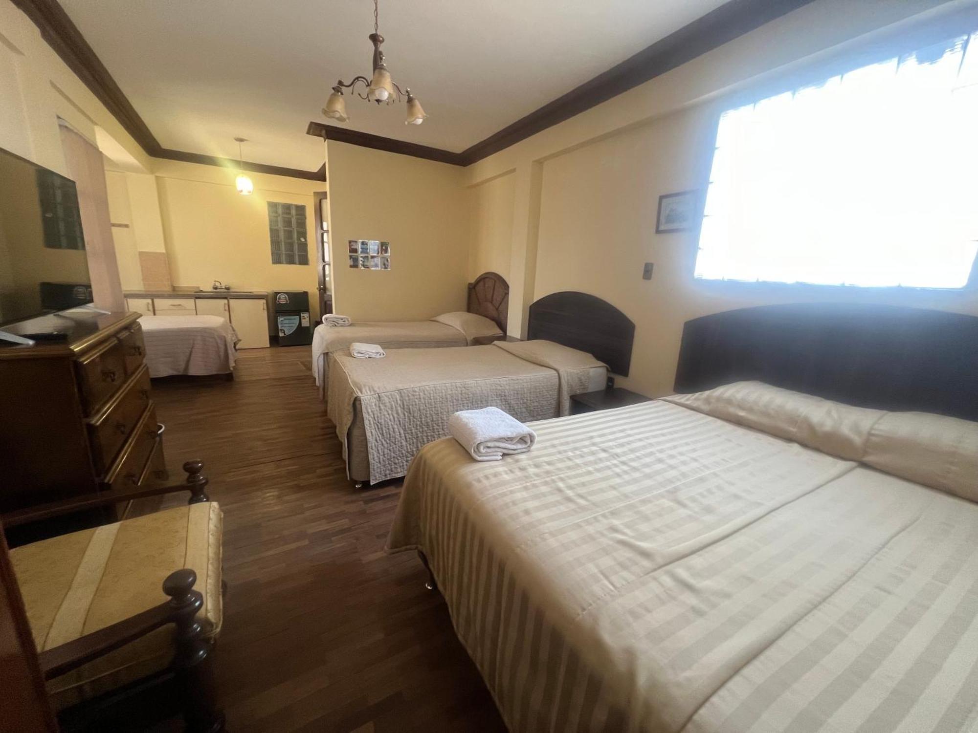 Готель La Culta Hostal & Centro Cultural Сукре Екстер'єр фото